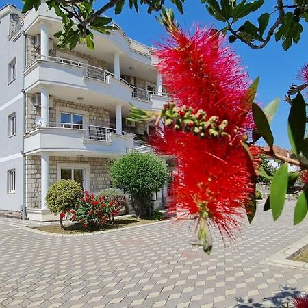Meti Apartments Ulcinj Eksteriør billede