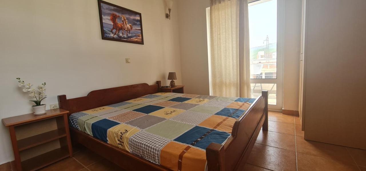 Meti Apartments Ulcinj Eksteriør billede