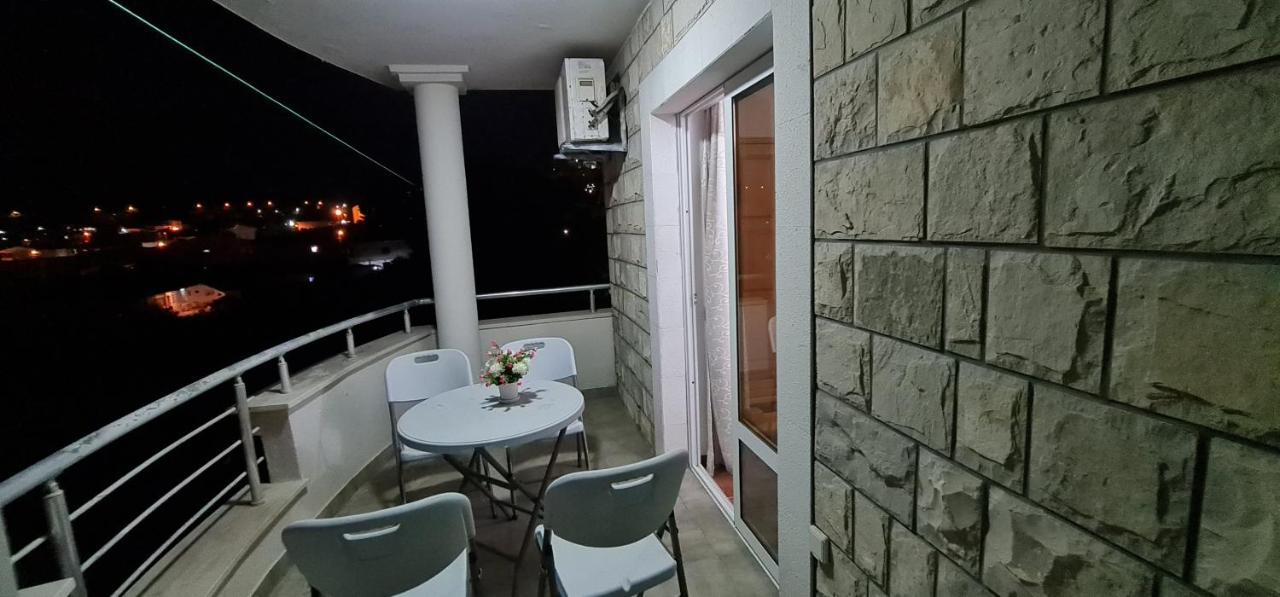 Meti Apartments Ulcinj Eksteriør billede