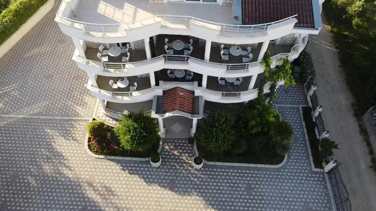 Meti Apartments Ulcinj Eksteriør billede