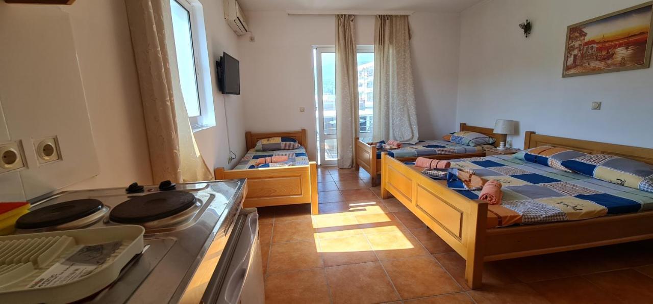 Meti Apartments Ulcinj Eksteriør billede