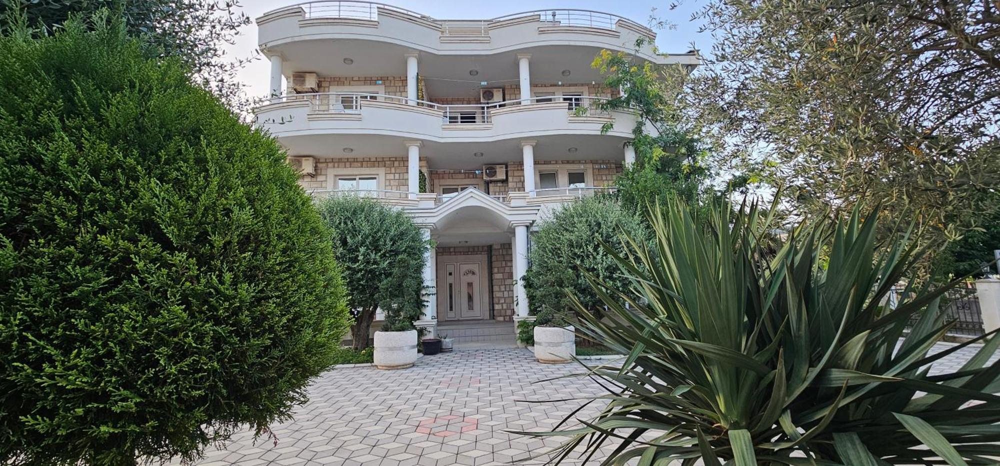 Meti Apartments Ulcinj Eksteriør billede